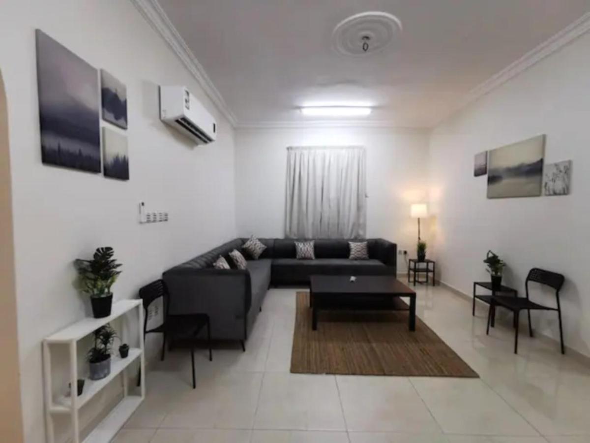 Luxurious Family 3 Bedroom Apartments 10 Mins Drive To Al-Masjid Nabawi - Nozol Noor 1 Medina Kültér fotó
