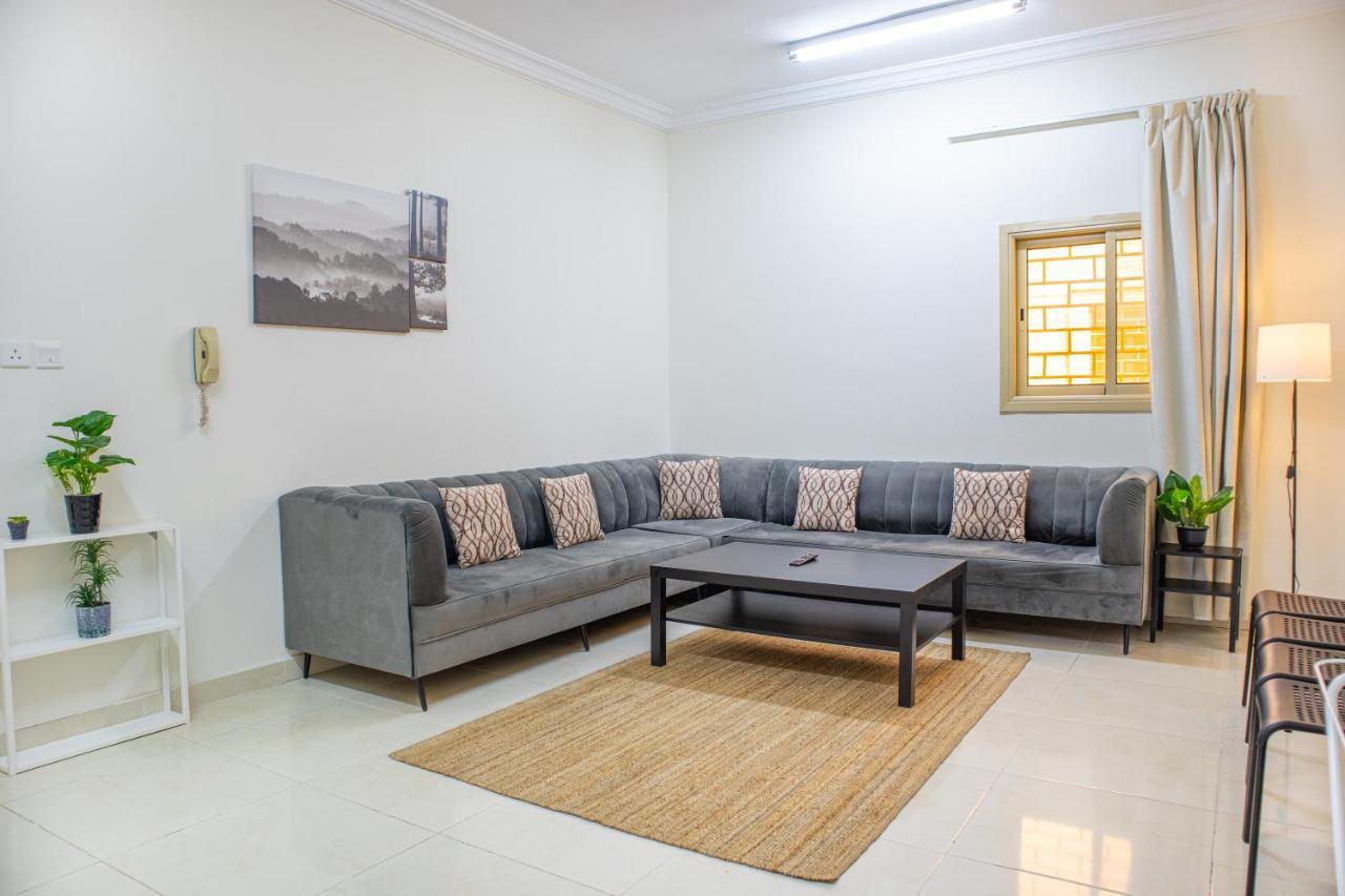 Luxurious Family 3 Bedroom Apartments 10 Mins Drive To Al-Masjid Nabawi - Nozol Noor 1 Medina Kültér fotó